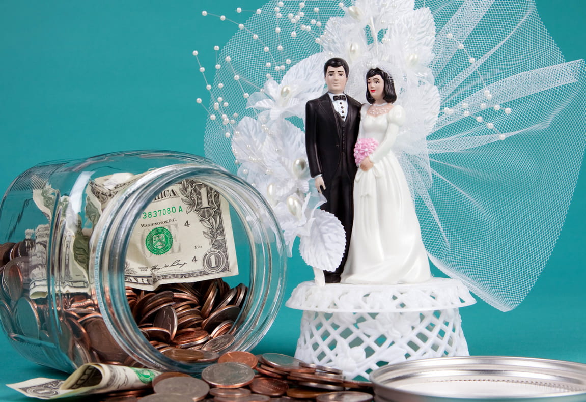 В Тверской области девушка вступила в фиктивный брак за деньги