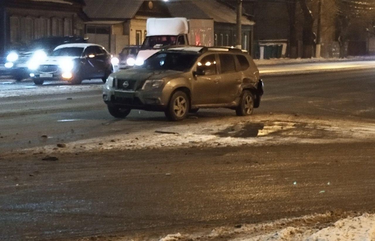 Появилось видео ДТП в Пролетарском районе Твери