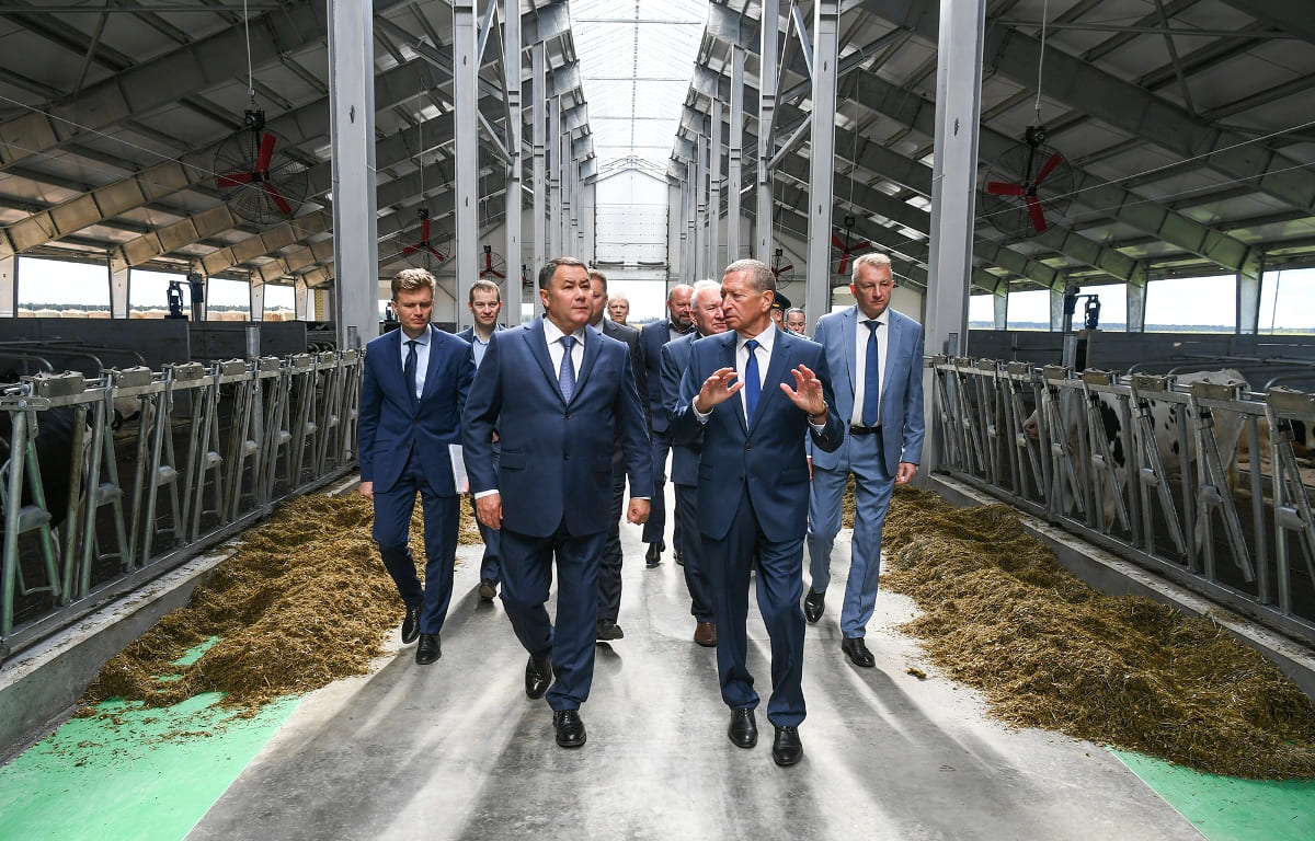 Губернатор Игорь Руденя посетил ЗАО «Калининское», где открыта новая высокотехнологичная ферма 