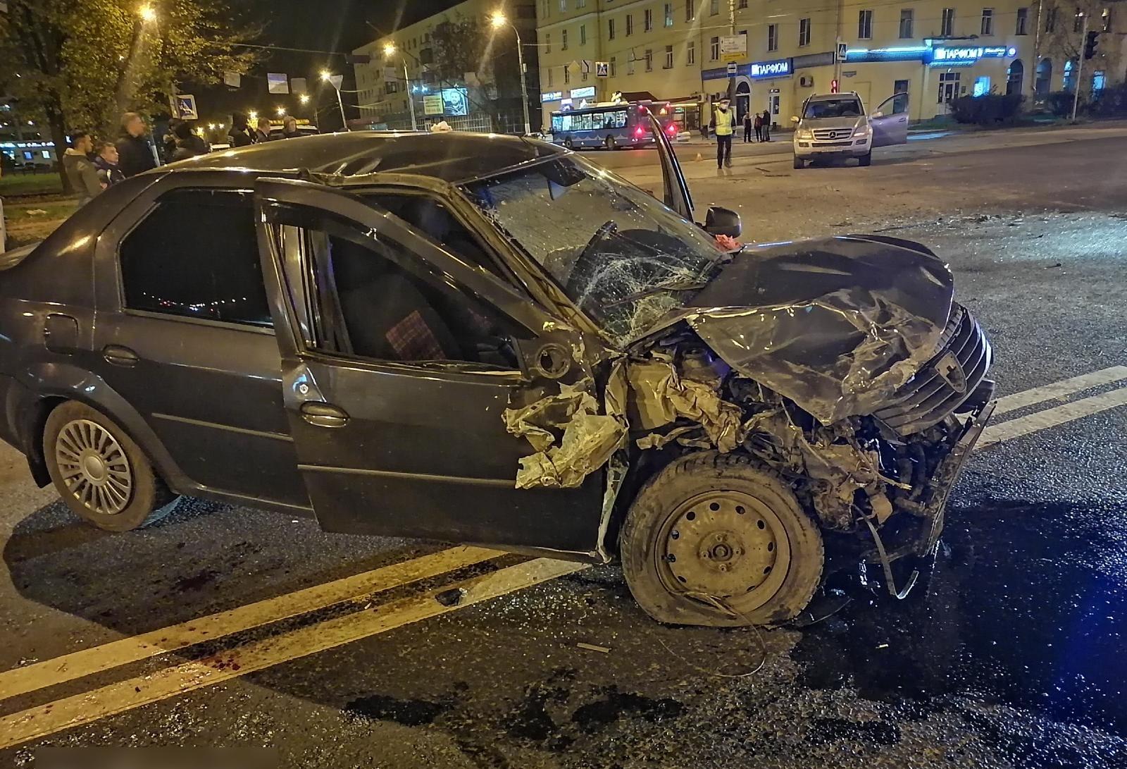 В Твери пьяный водитель устроил ДТП с пострадавшим