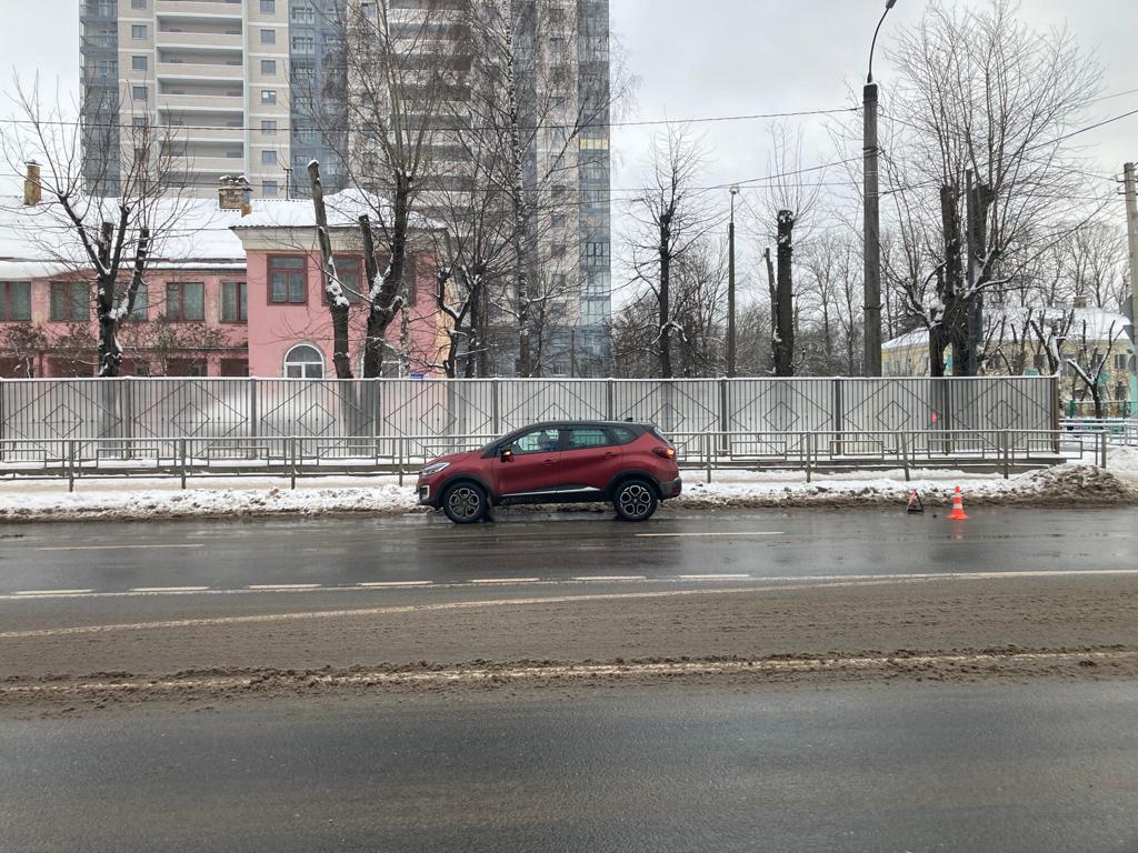 10-летнего ребенка сбили на пешеходном переходе в Твери | 15.12.2021 | Тверь  - БезФормата