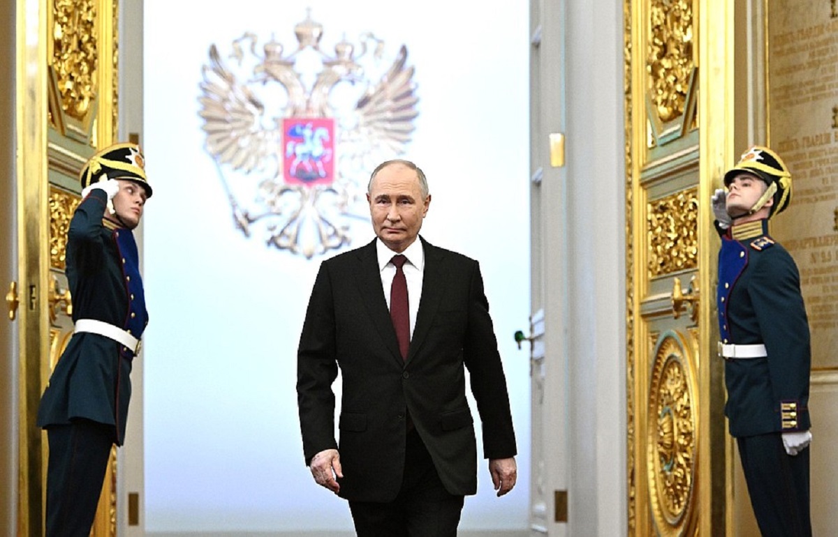 Владимир Путин внес в Госдуму РФ кандидатуру на пост премьер-министра