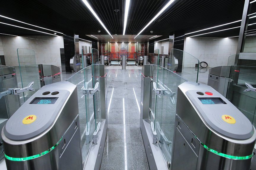 Мосметро и ВТБ тестируют оплату проезда в метро по QR-коду с использованием подписки СБП - новости Афанасий