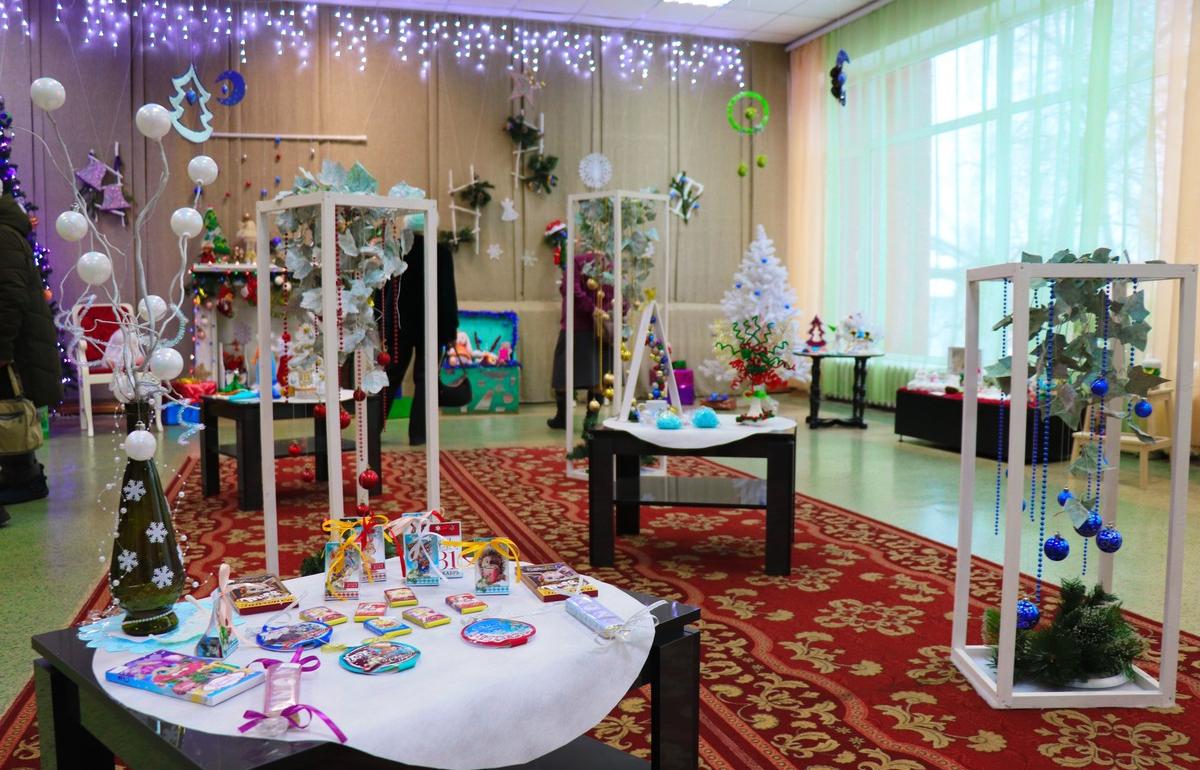В новогодние каникулы для жителей Тверской области проводят выставки, турниры и концерты