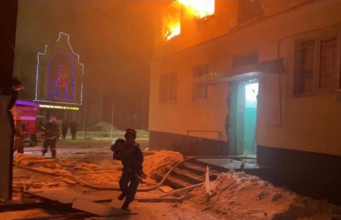В СК возбудили уголовное дело после страшного пожара в Ржеве, в котором погиб мужчина - новости Афанасий