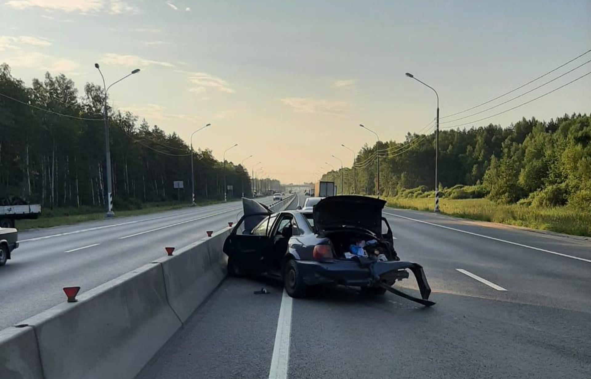 Три ребенка получили травмы в ДТП на М-10 под Тверью