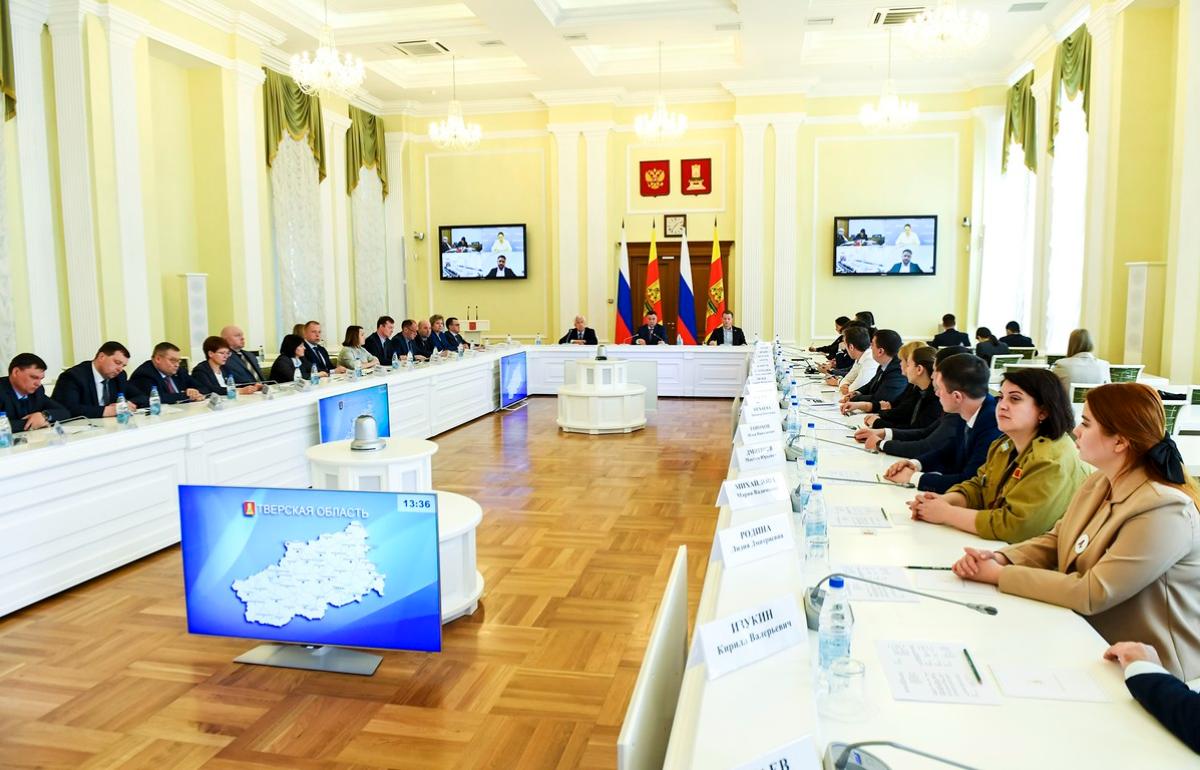 Губернатор Игорь Руденя принял участие в выездном совещании Комитета Госдумы по молодежной политике в Твери