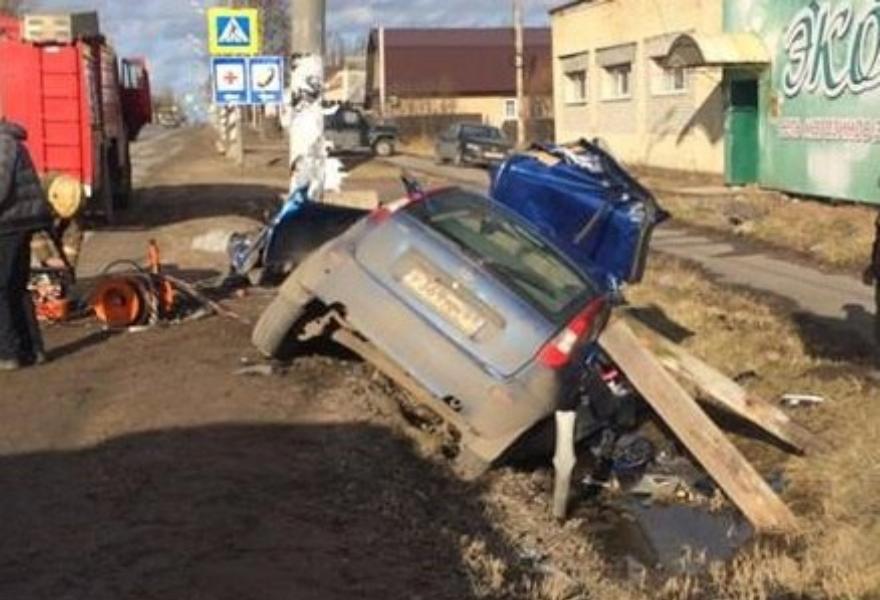 Получивший тяжелые травмы в ДТП на М10 в Тверской области водитель скончался по пути в больницу