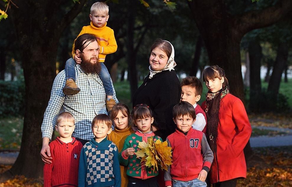 Более 15 тысяч семей Тверской области в 2022 году получили ежемесячные денежные выплаты по национальному проекту «Демография» - новости Афанасий