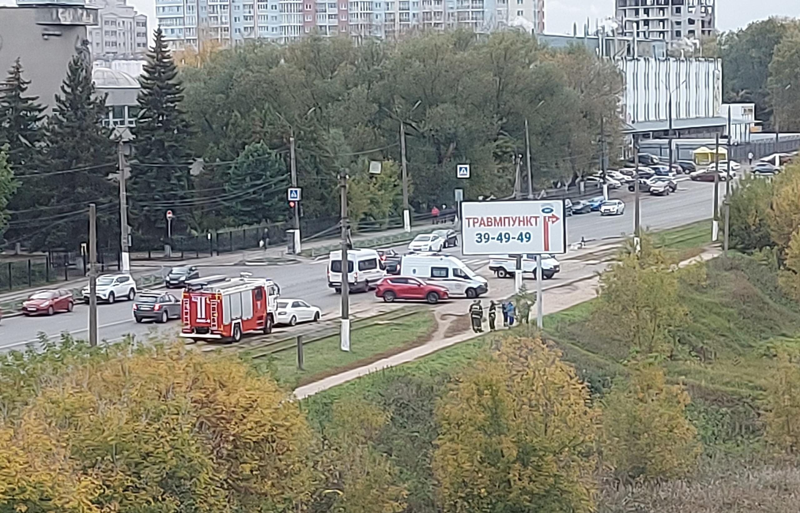 В Твери возле ДТДМ утонул мужчина