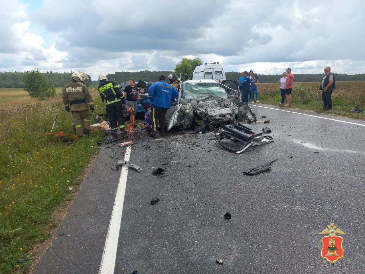 В смертельном ДТП под Торжком в Тверской области погибли три человека