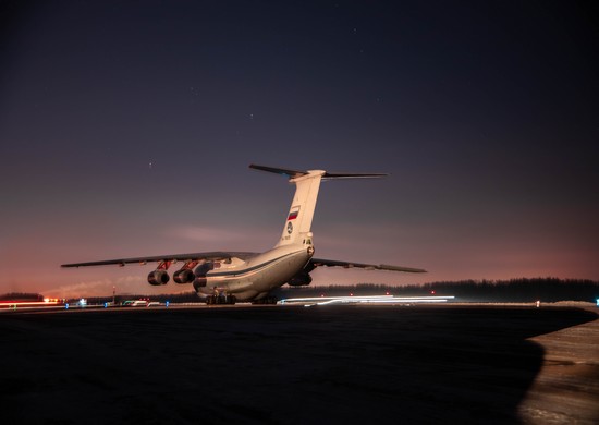 Экипажи тяжелых Ил-76 провели ночные полеты в небе Тверской области - новости Афанасий