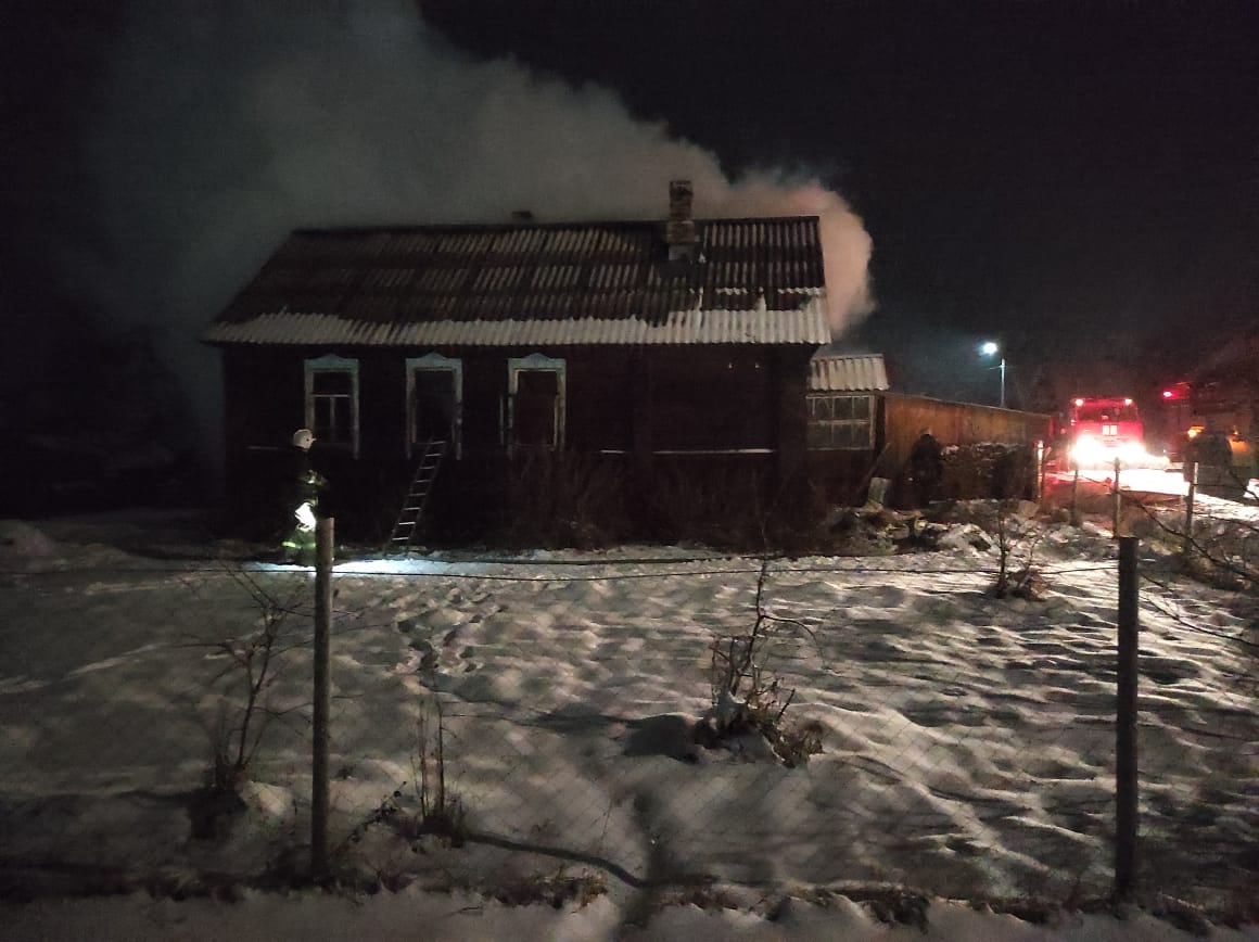 В Тверской области пожилая женщина погибла в сгоревшем доме