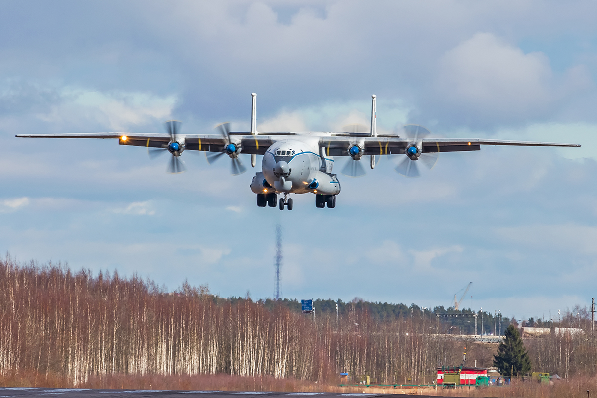 Тверские летчики сдавали «зачет» в небе Тверской области