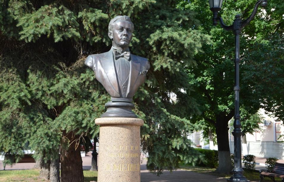 Памятник Сергею Лемешеву в Твери откроют повторно