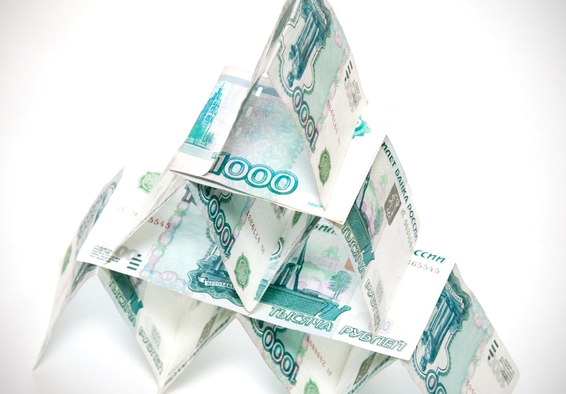 Мошенники работают в три смены: в России спрогнозирован рост числа финансовых пирамид - новости Афанасий
