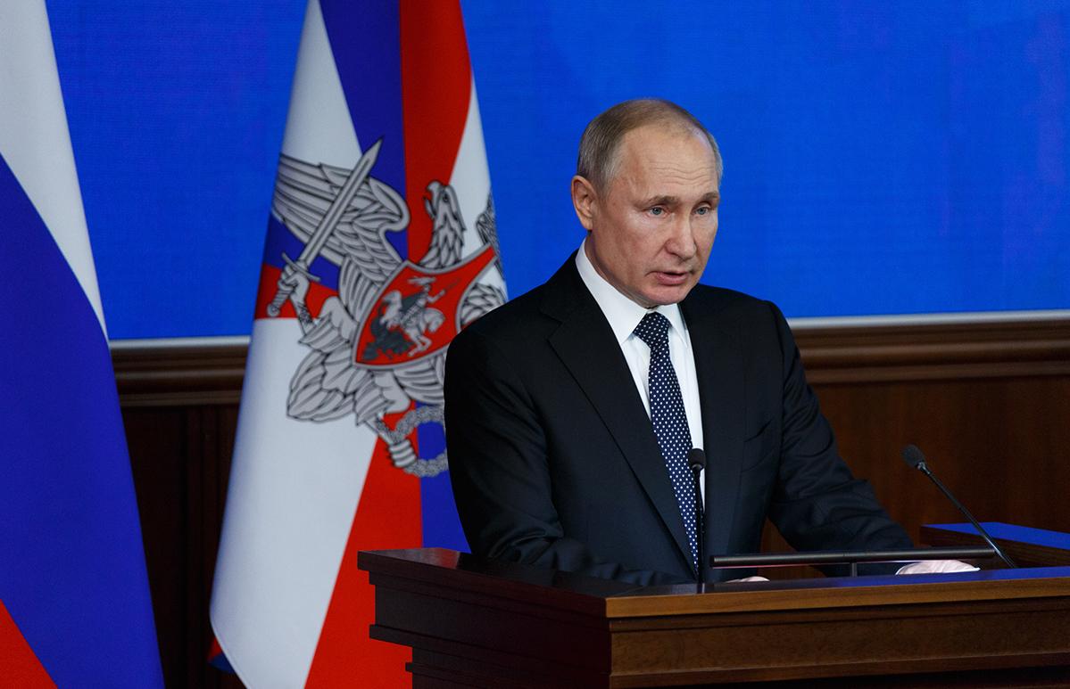 Путин продлил до 2023 года ограничения торговли с недружественными странами