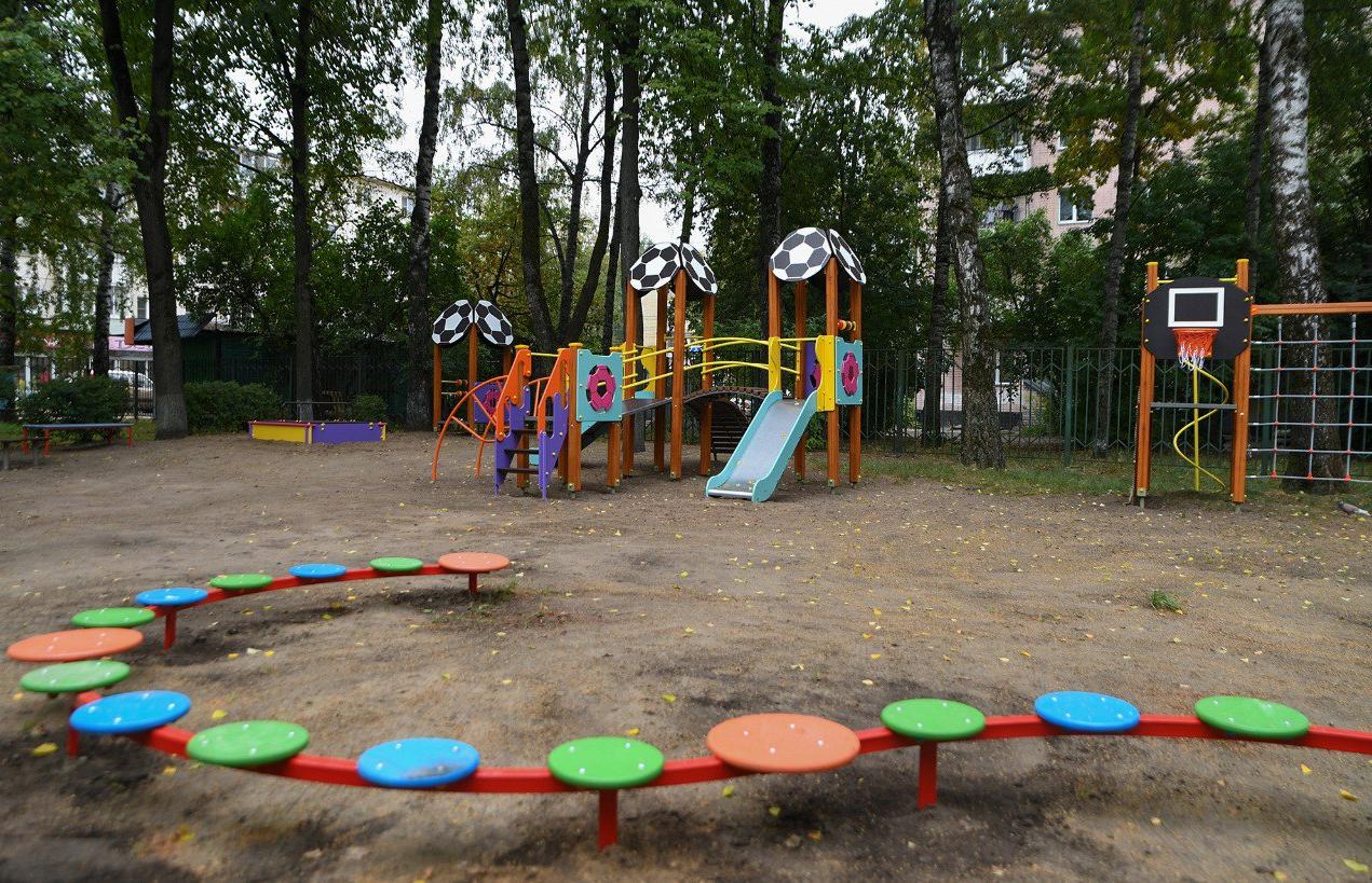 По поручению губернатора Игоря Рудени в детском саду №104 в Твери установлена новая игровая площадка   - новости Афанасий