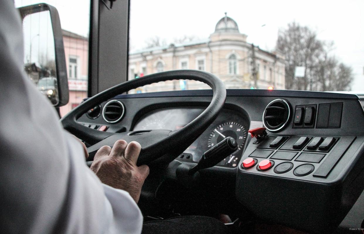 Пассажиров «Транспорта Верхневолжья» попросили не открывать окна в автобусе в жару - новости Афанасий