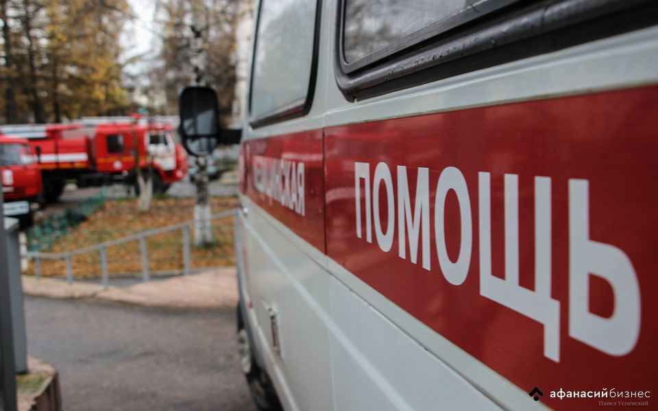 В Тверской области фельдшер скорой помощи получила тяжелую травму, спеша на вызов