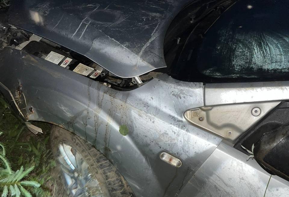 Женщина пострадала в перевернувшемся в Тверской области Ford