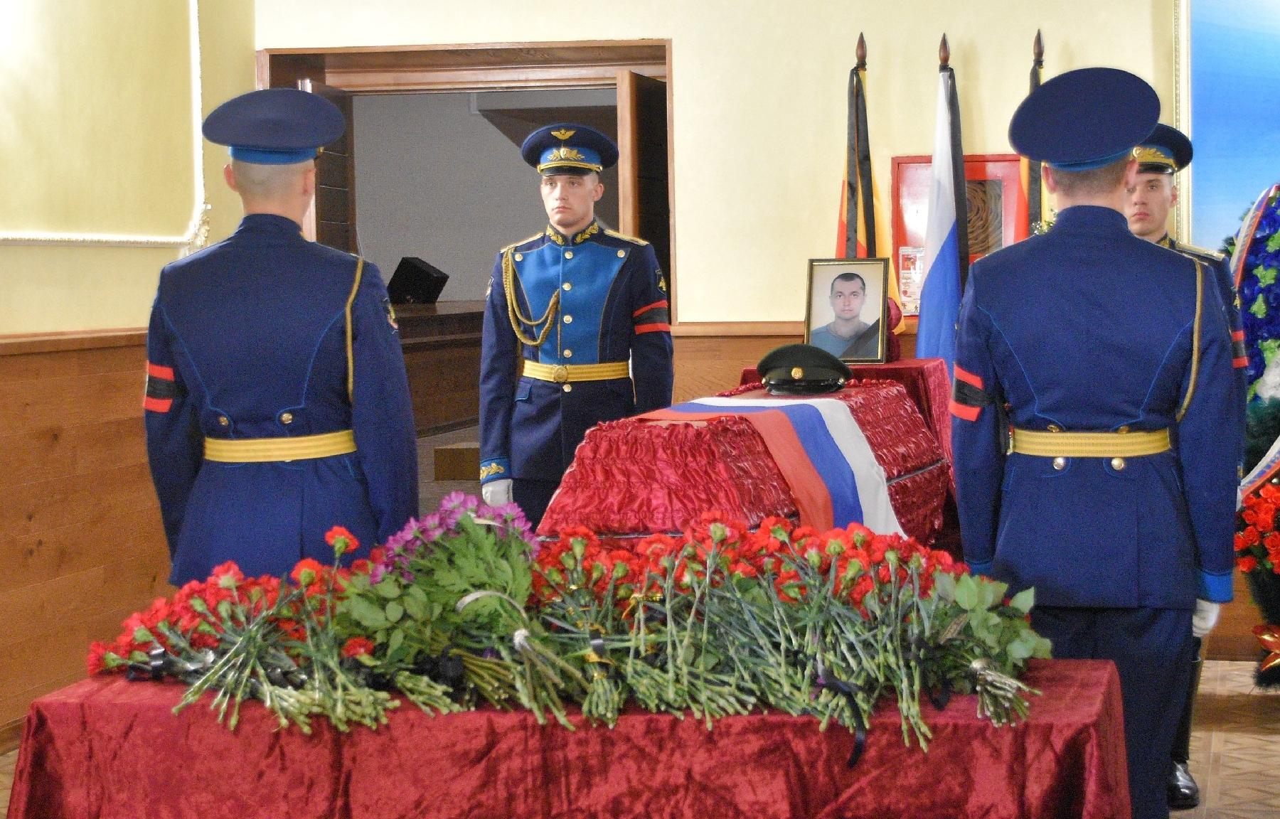 В Твери похоронили Павла Лебедева, погибшего на Донбассе - новости Афанасий
