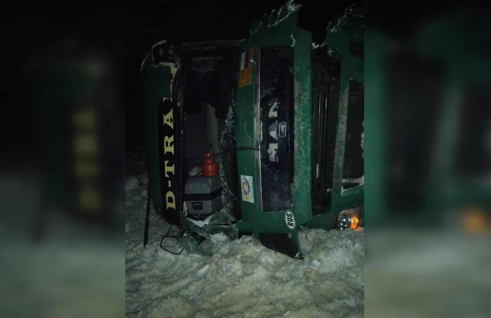 В ДТП с двумя грузовиками на трассе «Балтия» в Тверской области пострадал дальнобойщик - новости Афанасий