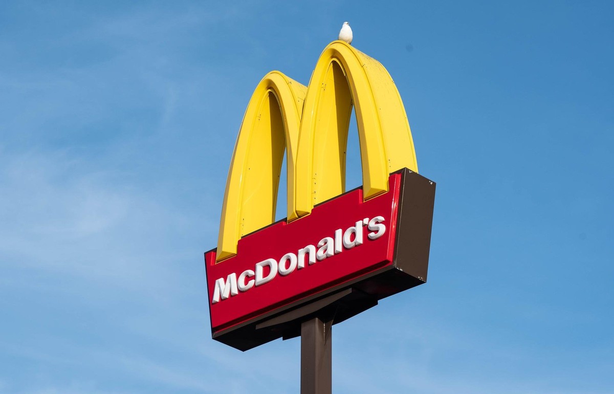 СМИ: «Макдональдс» в России может перейти под контроль владельца ресторанов сети в Пермском крае - новости Афанасий