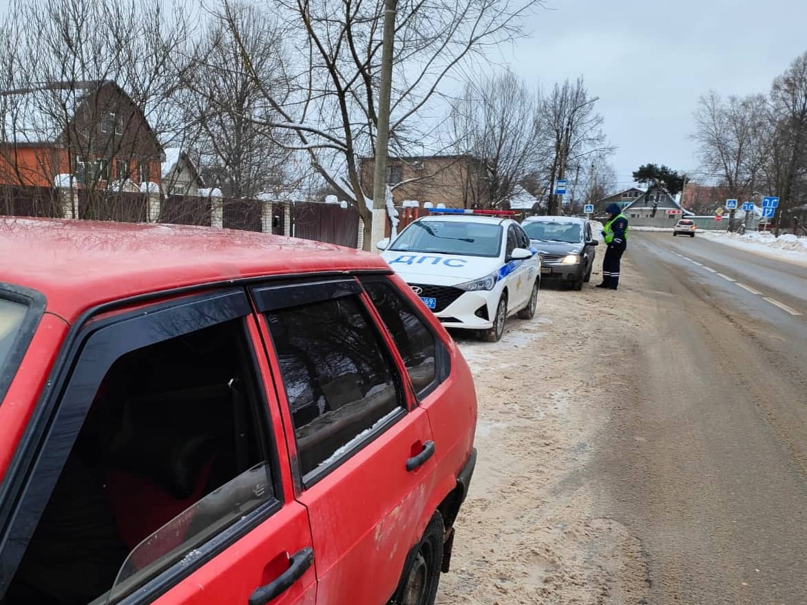 Полтора десятка водителей попались пьяными за рулем в Твери за последние дни