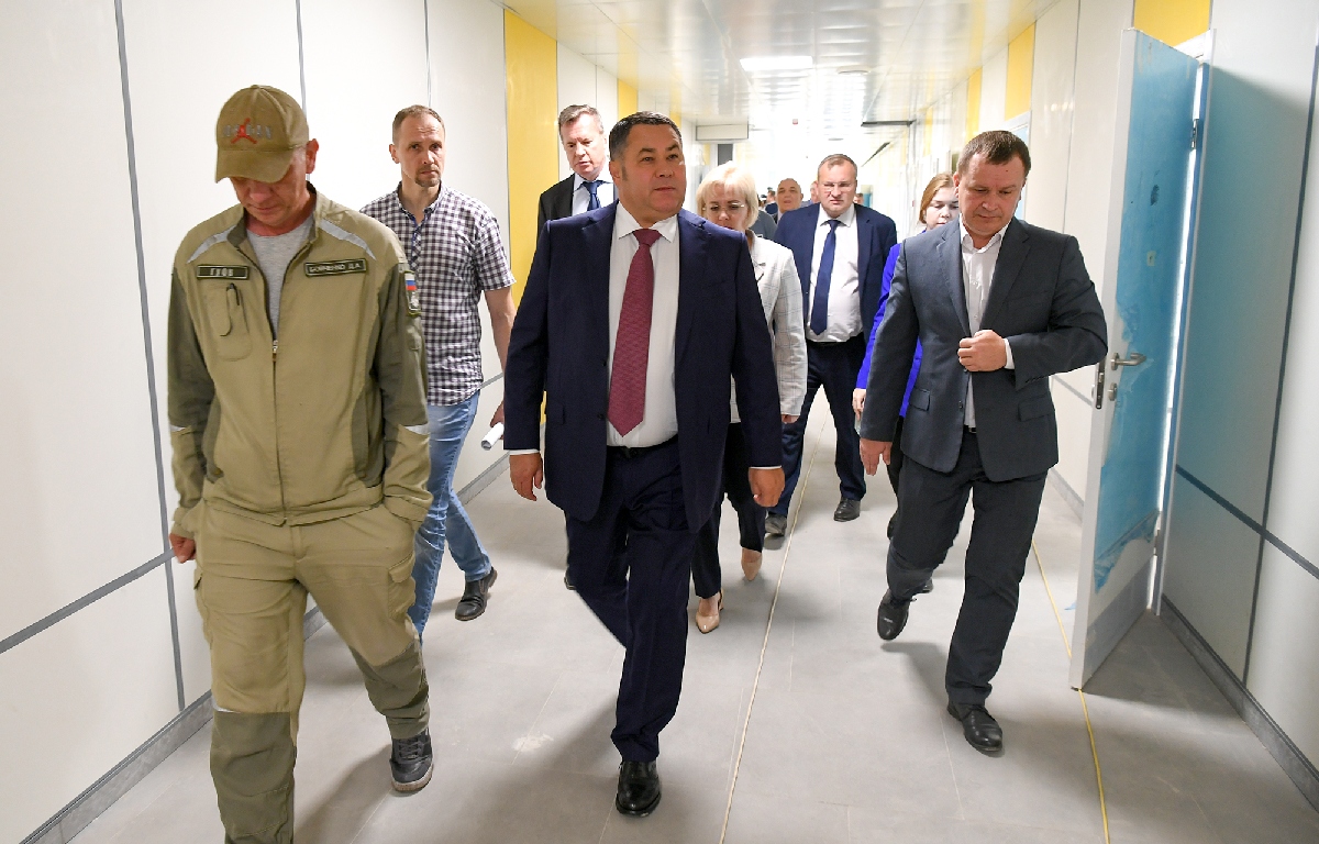 Игорь Руденя проинспектировал ход строительства объектов здравоохранения в Твери