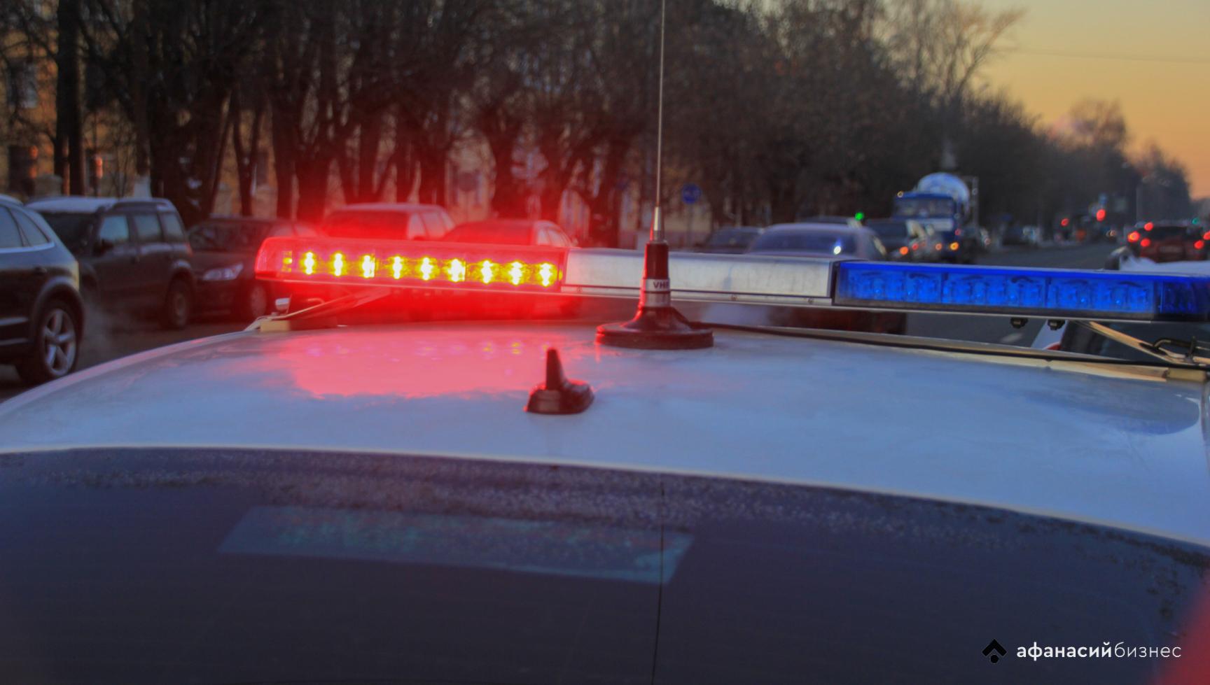 В столкновении двух автомобилей в Тверской области пострадали два человека