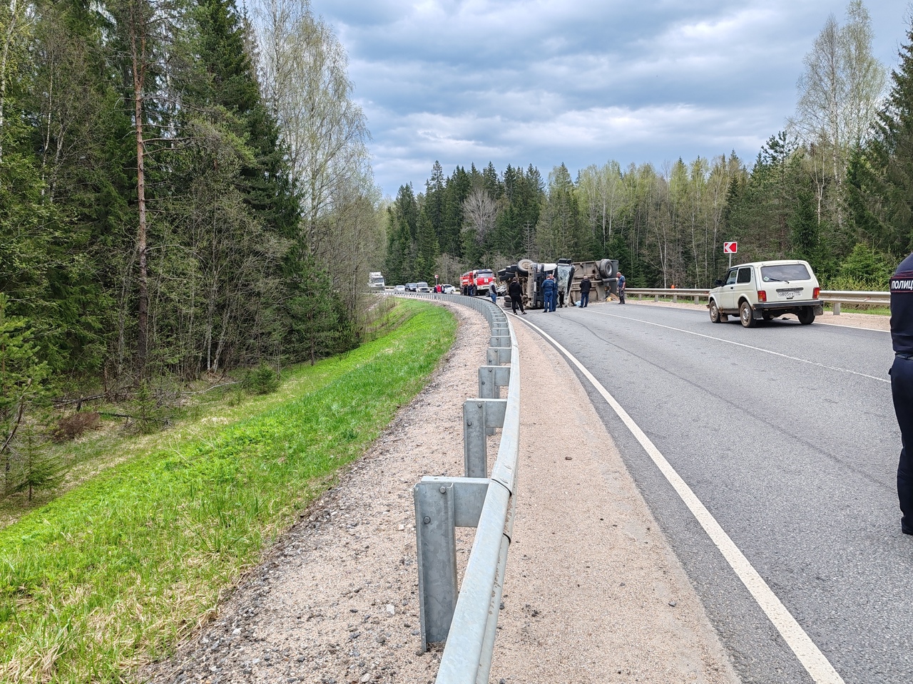 Страшное ДТП в Тверской области: три человека погибли на дороге Торжок – Осташков