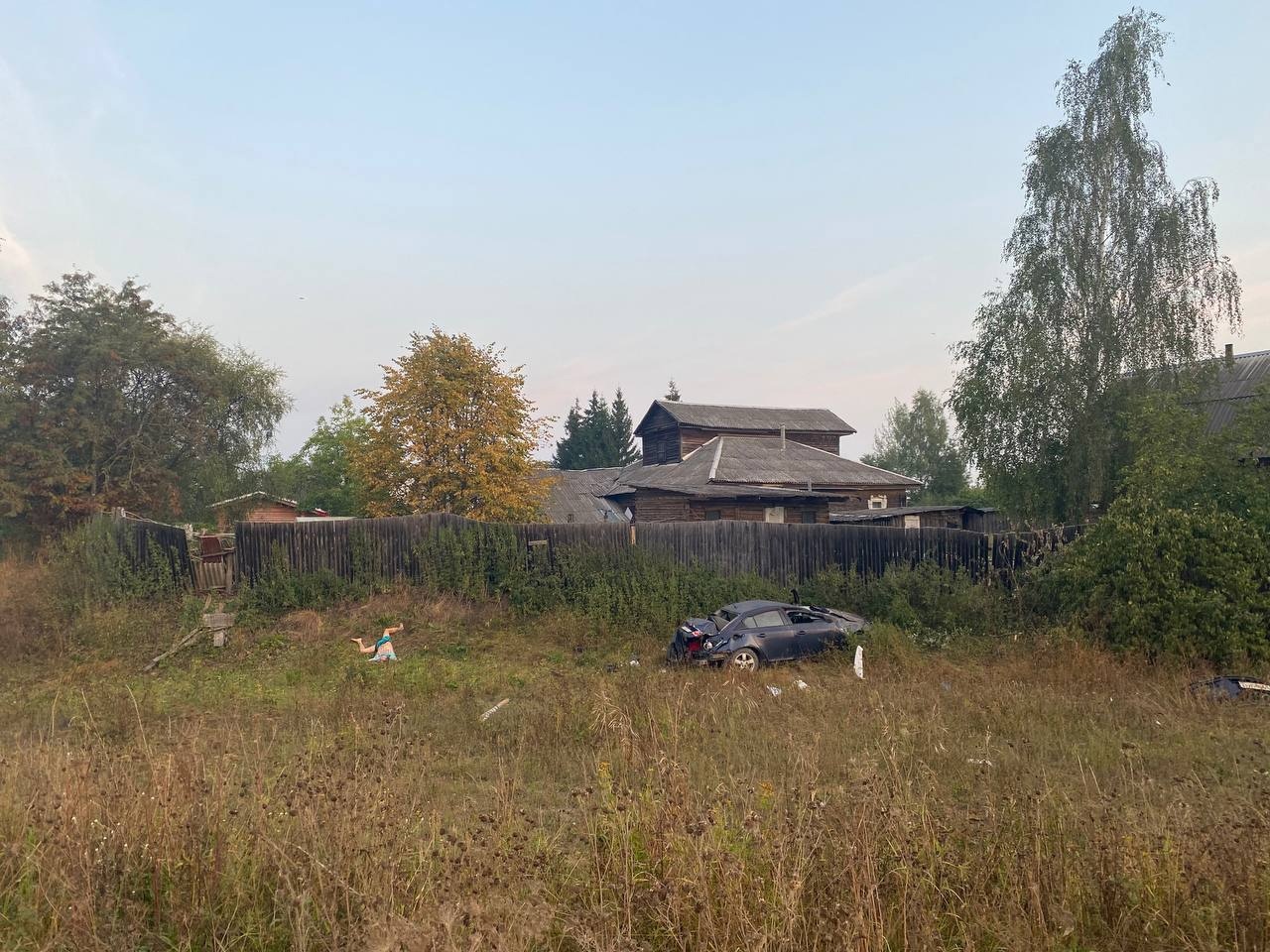 Под Тверью погиб водитель вылетевшего с дороги автомобиля | 28.08.2022 |  Тверь - БезФормата