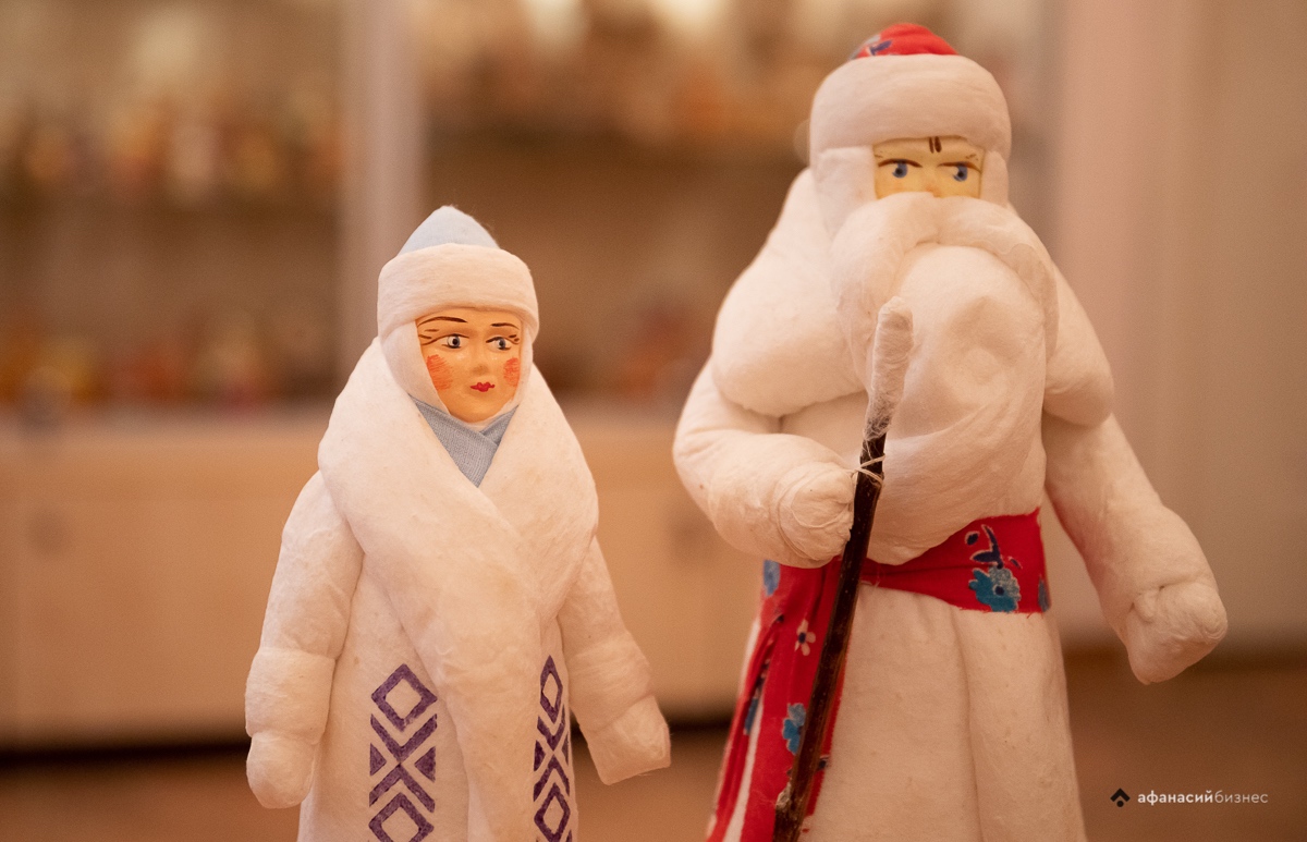НОВЫЙ ГОД ИЗ ВАТЫ. Как игрушечные Деды Морозы и Снегурочки из Калинина стали самыми популярными в СССР