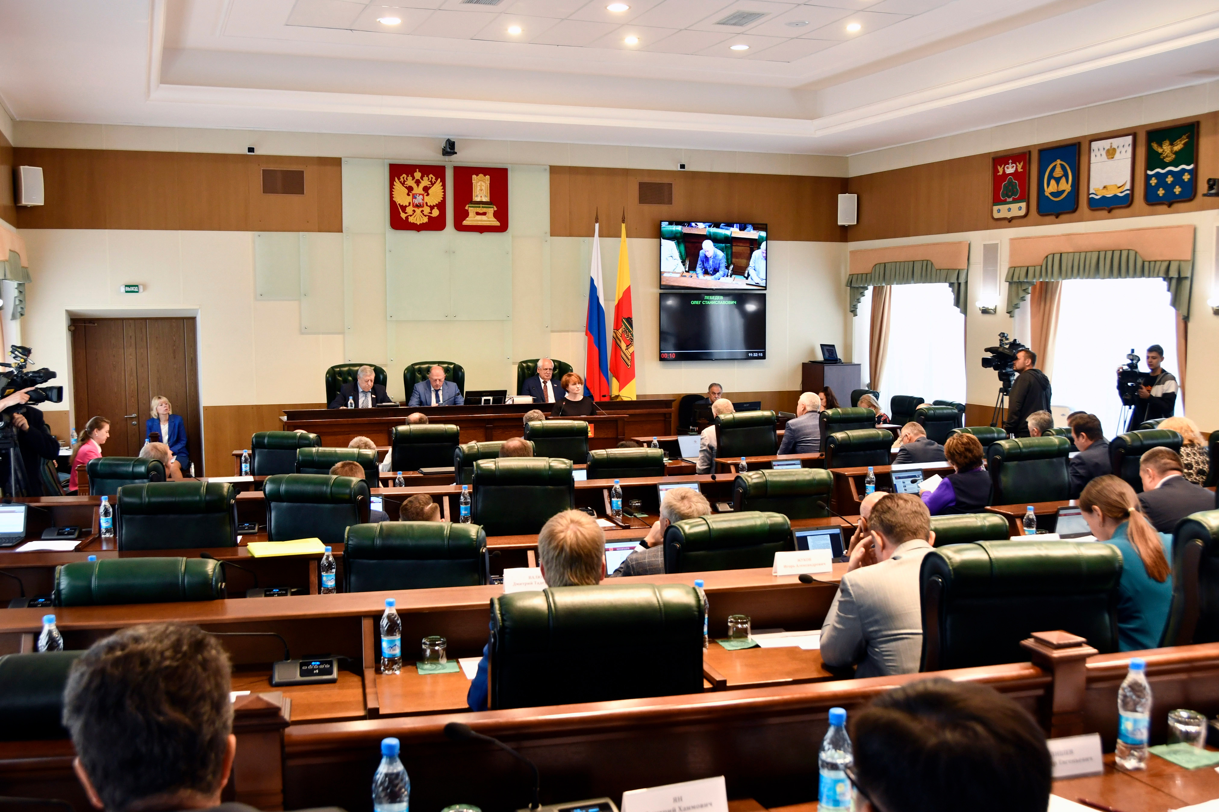Областной парламент рассмотрел исполнение регионального бюджета за 2021 год - новости Афанасий