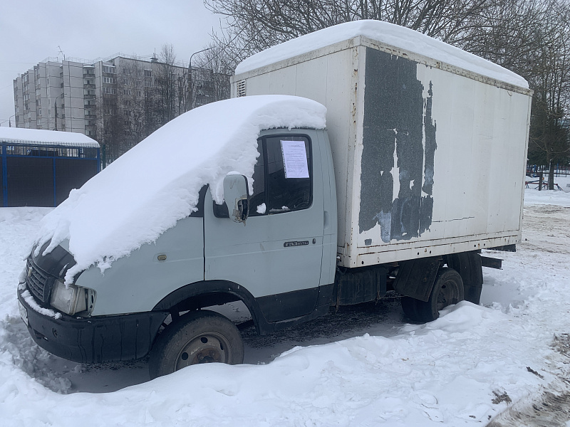 В Твери ищут владельца брошенной ГАЗели 