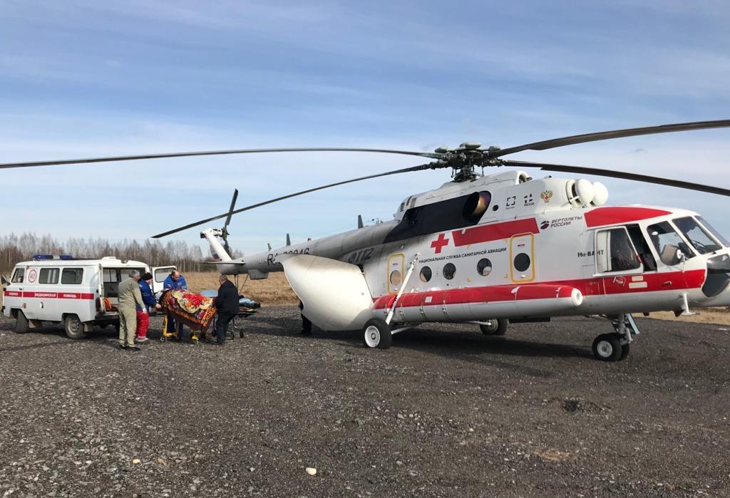 Тяжелобольного пациента доставили в Тверь вертолетом санавиации