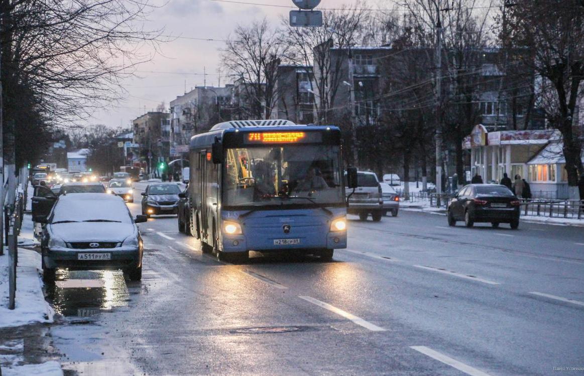 Безбилетники в автобусах Твери платят повышенный штраф | 26.11.2022 | Тверь  - БезФормата