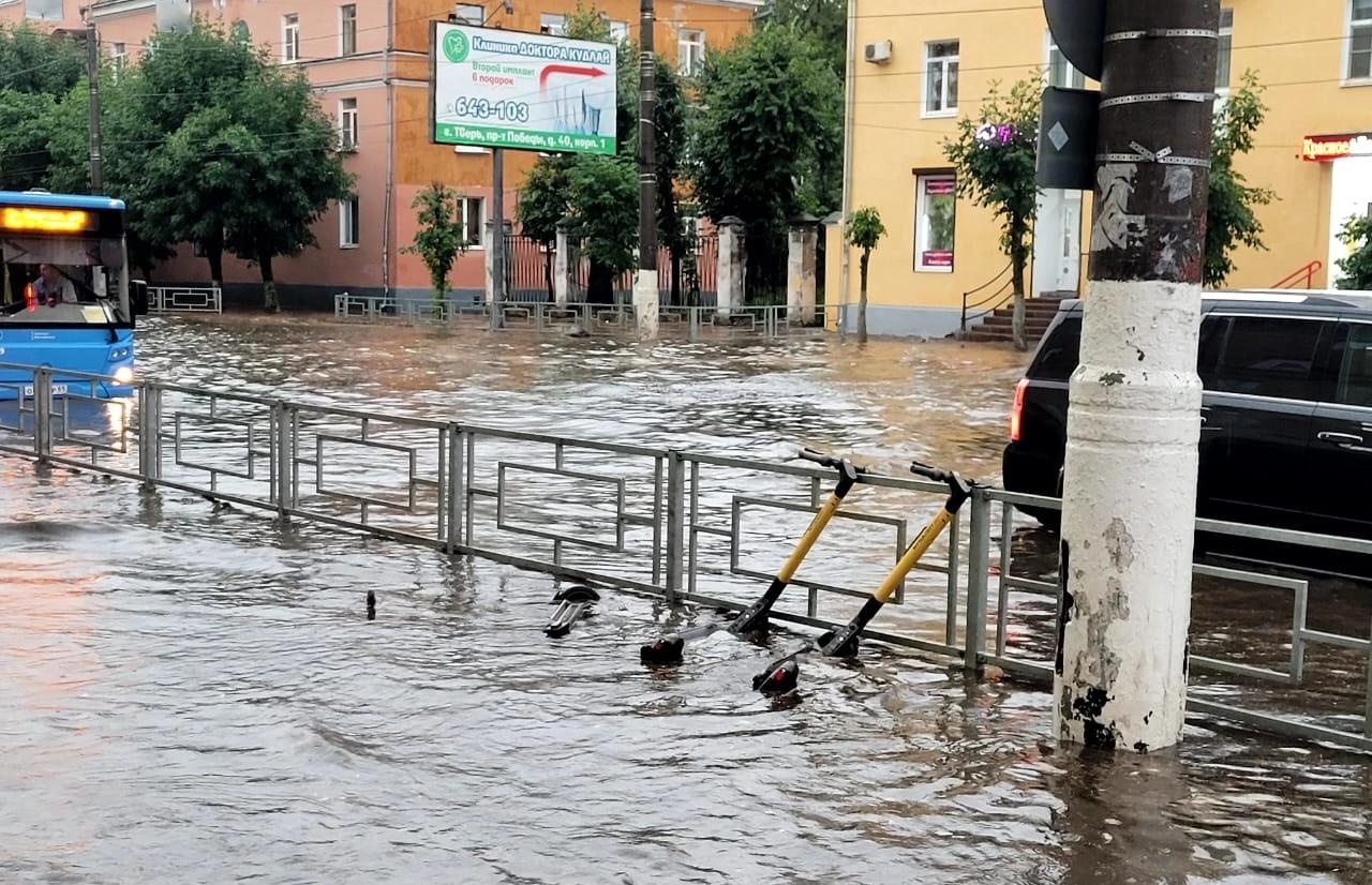 Сильный дождь в Тверской области продолжится ночью и утром