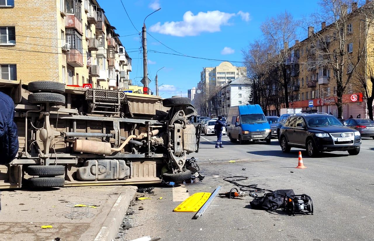 Водитель скорой помощи скончался в результате ДТП в Твери - новости Афанасий