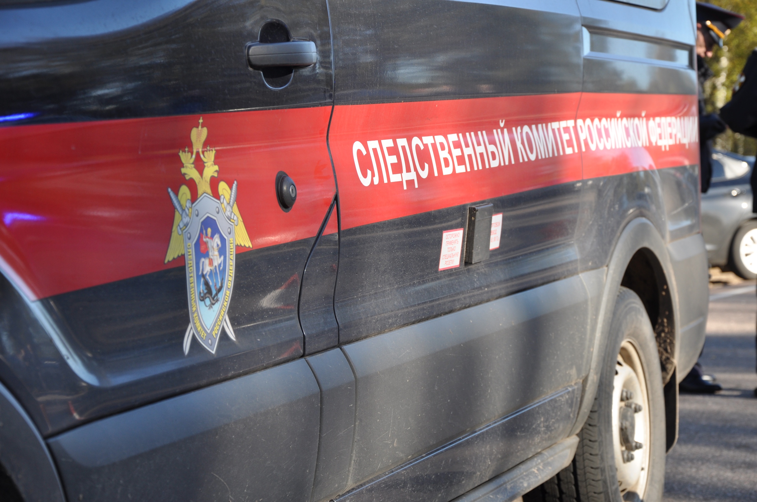 В Тверской области осудили подростков, угнавших со стоянки МУП автомобиль