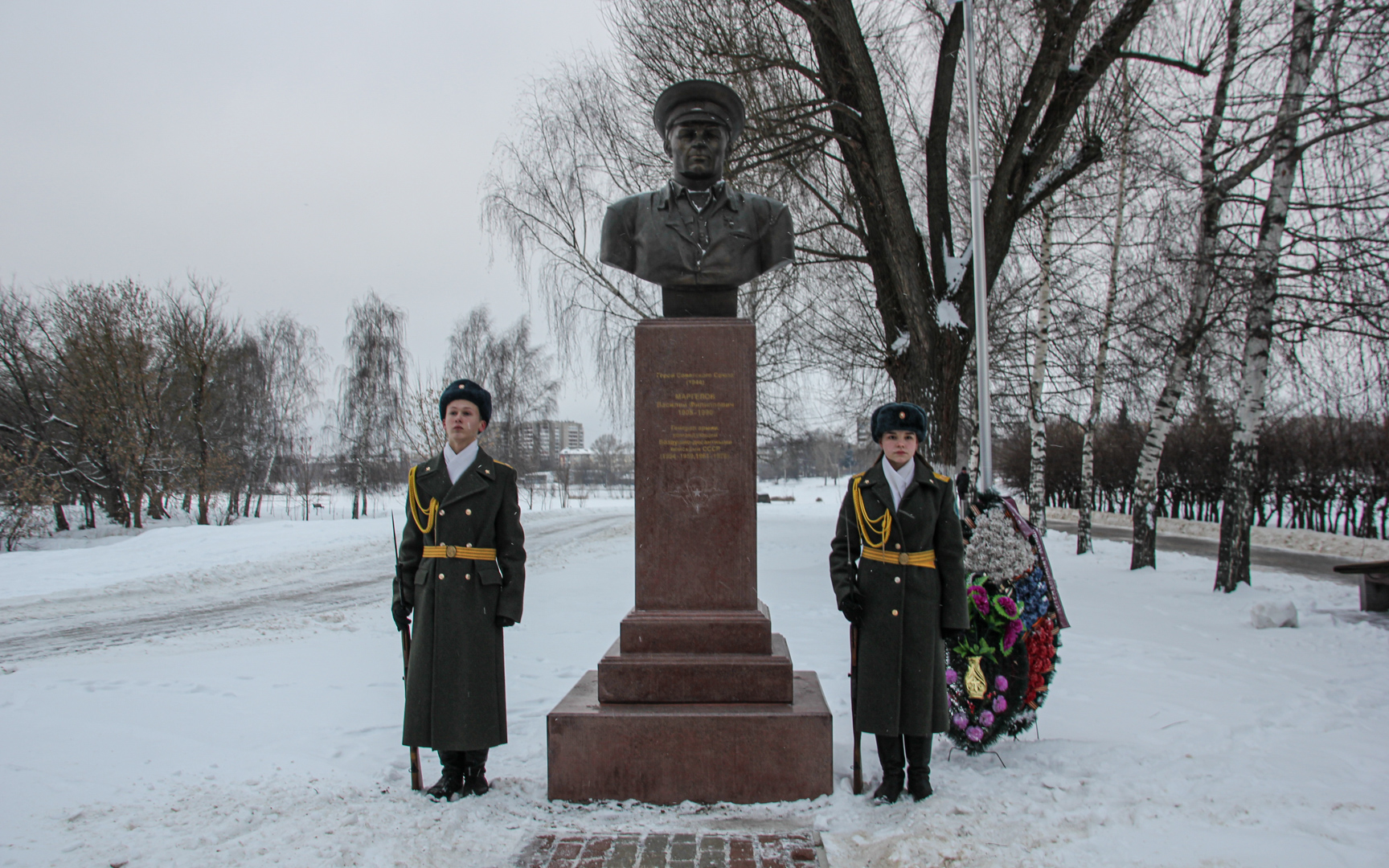 С Днем рождения, Дядя Вася!»: в Твери десантники отметили 112 лет со дня  рождения легендарного Маргелова | 27.12.2020 | Тверь - БезФормата