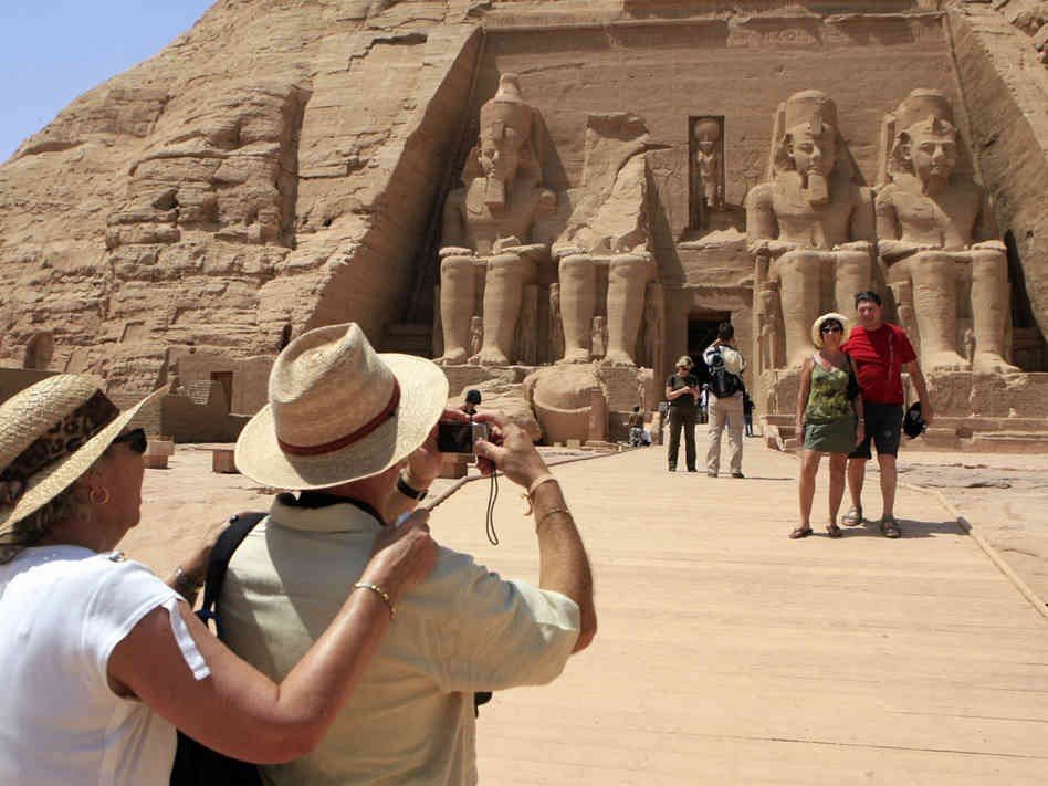 Власти Египта ввели для туристов новые правила фотографирования