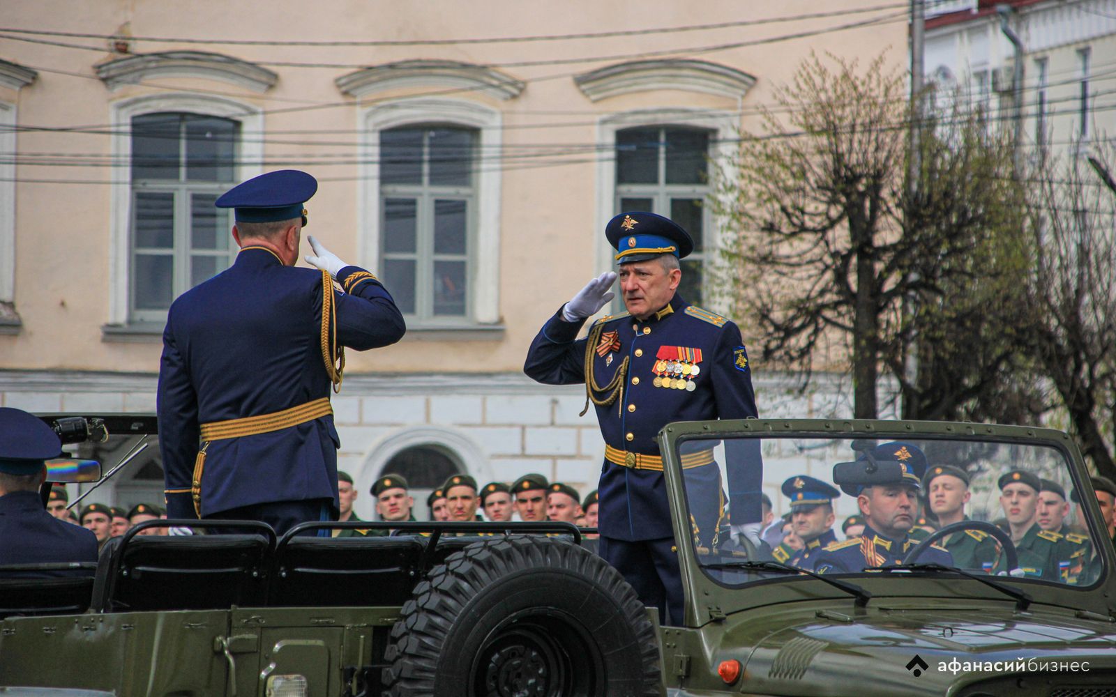 Парад победы тверь фото