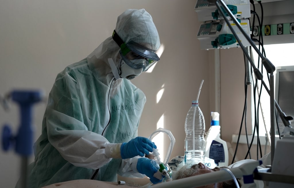Новый инфекционный госпиталь для больных коронавирусом в Твери возглавит доктор Старцев