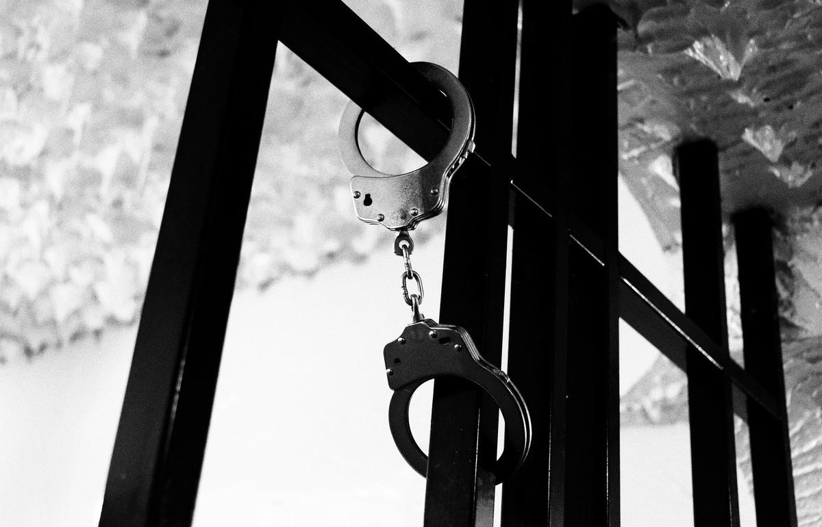 В Твери суд вынес решение о заочном аресте насильника, скрывающегося за границей - новости Афанасий