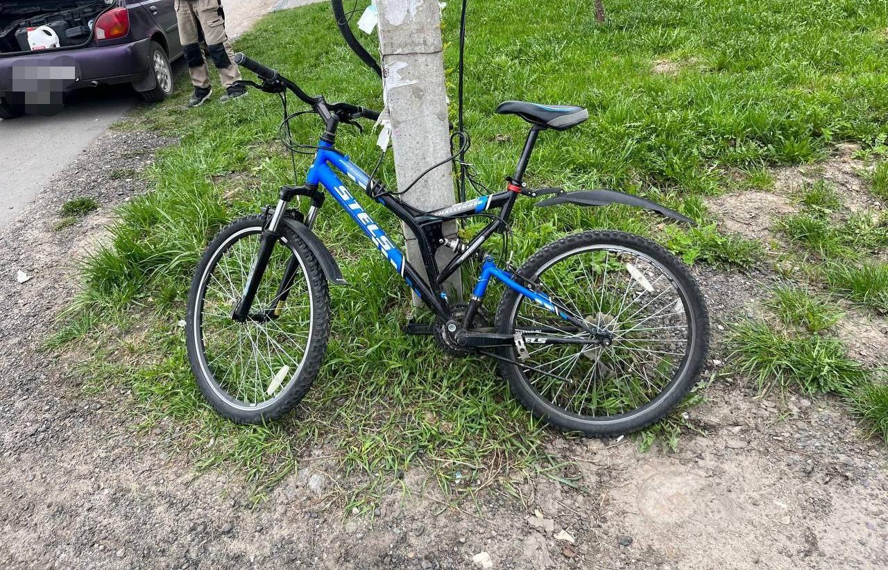 В Твери легковушка сбила подростка на велосипеде