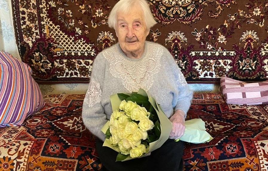 102-летие отмечает сегодня участница Великой Отечественной войны Лидия Гавриловна Челнокова - новости Афанасий