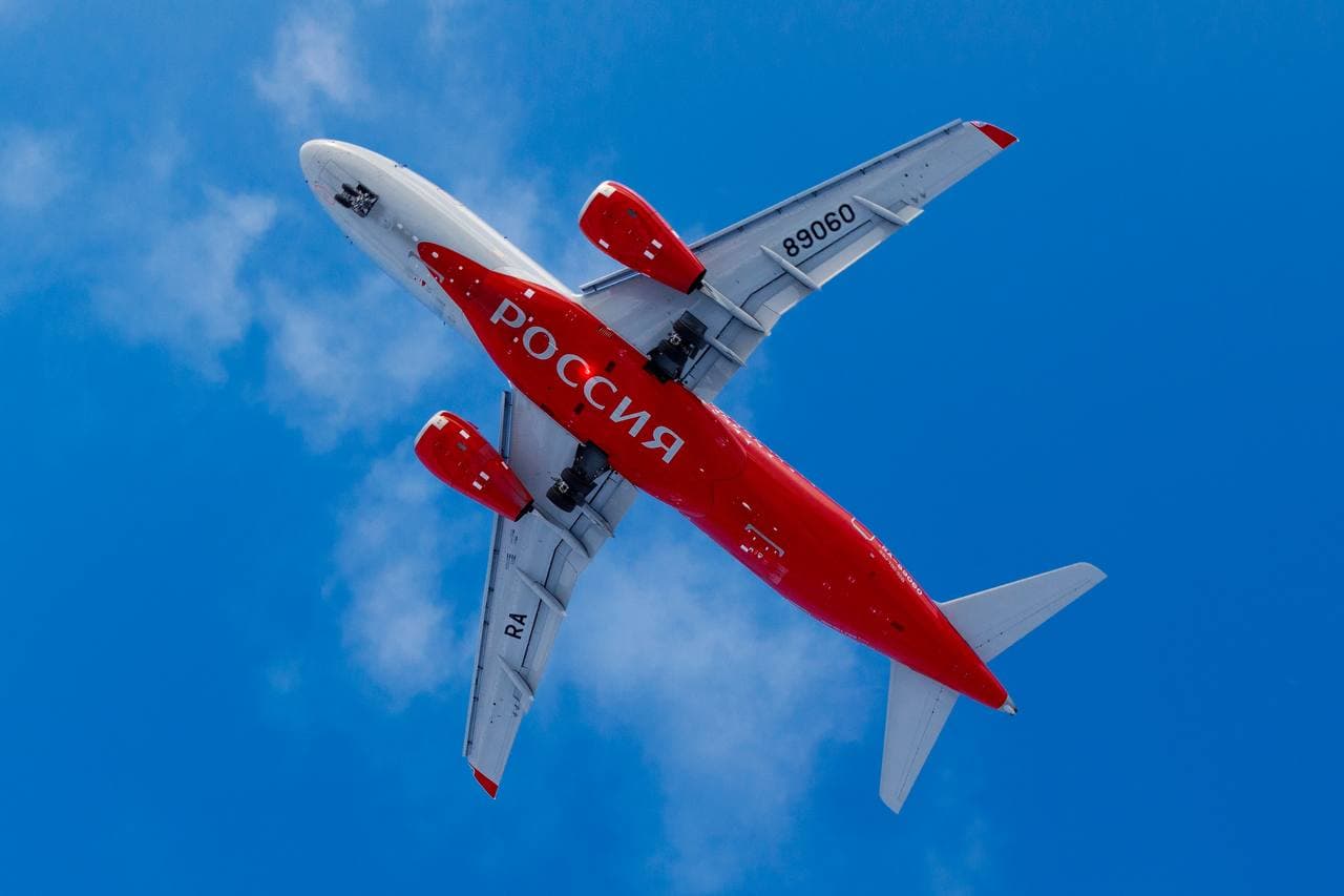 Авиакомпания «Россия» назовет Superjet 100 в честь города Бологое