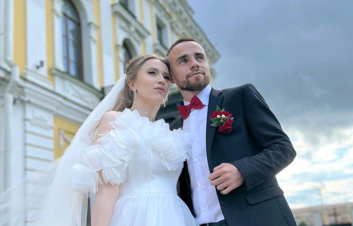 В июне сразу трое футболистов из Твери сыграли свадьбы